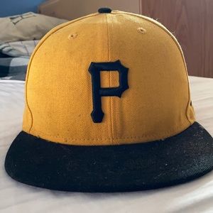 Pittsburgh Pirates hat